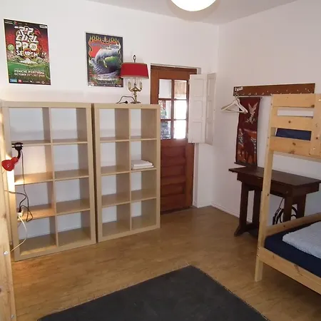 Albergue Da Silva Surfcamp