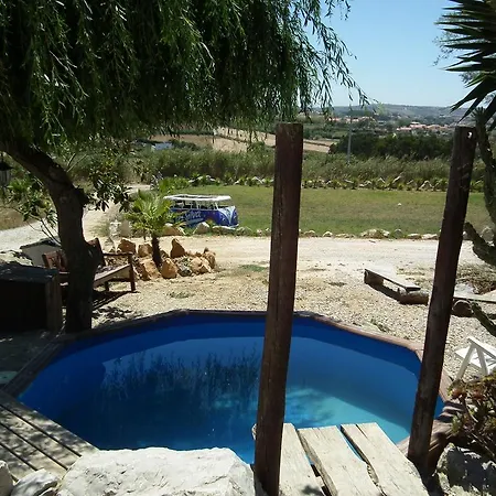 Albergue Da Silva Surfcamp