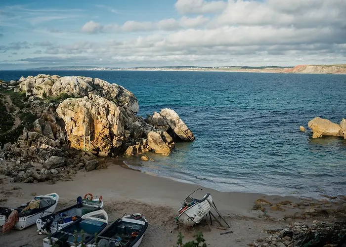 Albergue Da Silva Surfcamp