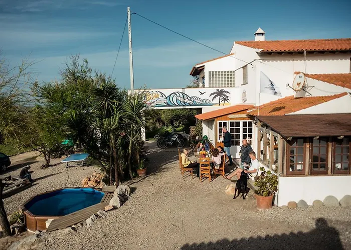 Albergue Da Silva Surfcamp *