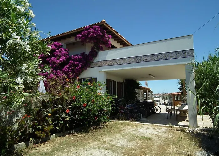 Albergue Da Silva Surfcamp *